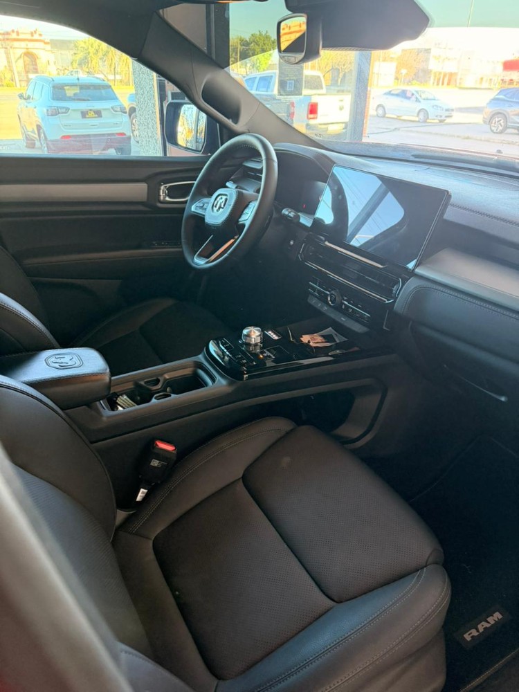 Ram Rebel 2.0L — foto 4